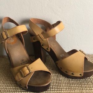 Tan Wod Platform Heels